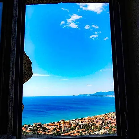 Blu Oltremare Borgio Verezzi