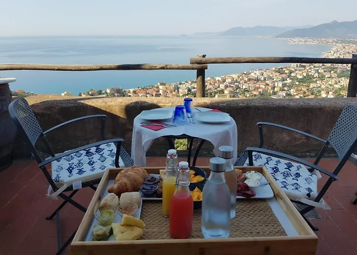 Blu Oltremare Couette-café 4*